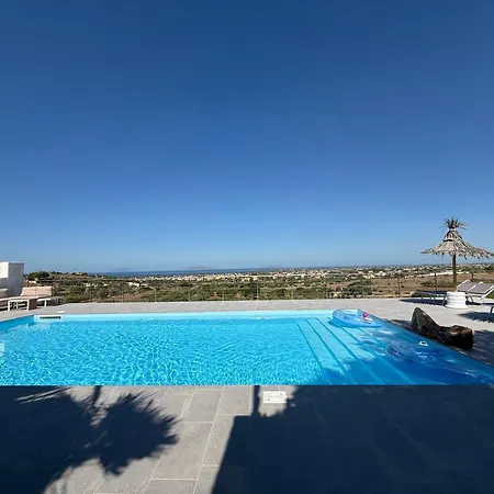 Demira - Chic Panoramic - Private Pool Villa Marsala